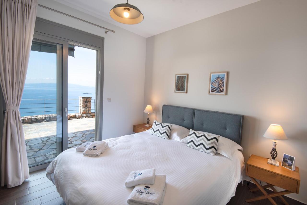 Bay View Guesthouses Kalamata Ngoại thất bức ảnh
