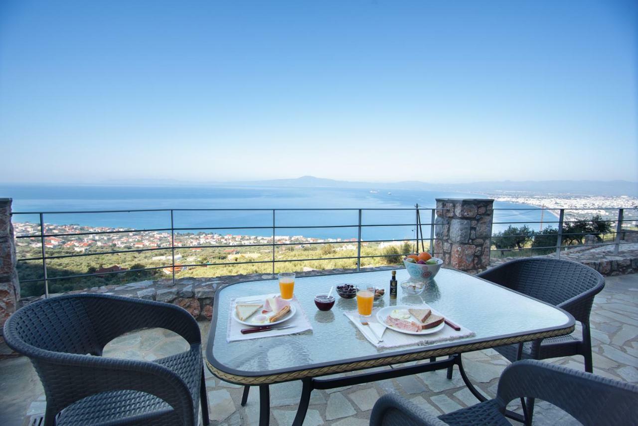 Bay View Guesthouses Kalamata Ngoại thất bức ảnh